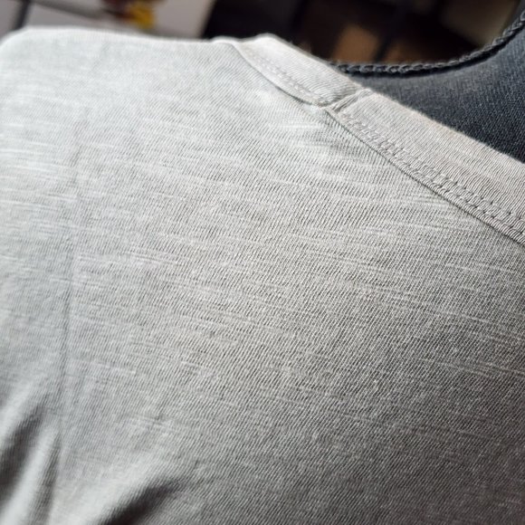 Universal Thread Goods Co. Galvanized Gray Fitted V Neck Short Sleeve TShirt 3XL - Picture 14 of 15